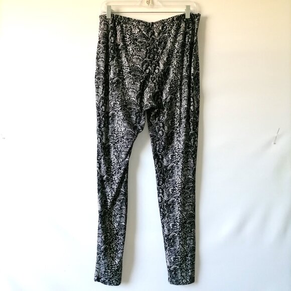 INC International Concept Womens Black White Mid Rise Snakeskin Legging Size 1X - Picture 4 of 6